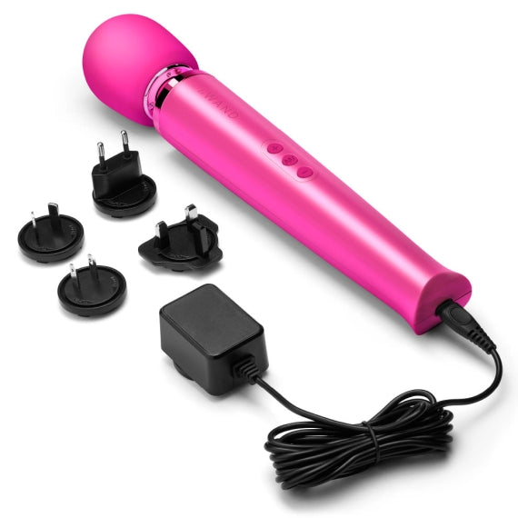 Rechargeable Vibrating Massager by Le Wand (Magenta) Alrossa Rechargeable Vibrating Massager by Le Wand (Magenta) Alrossa