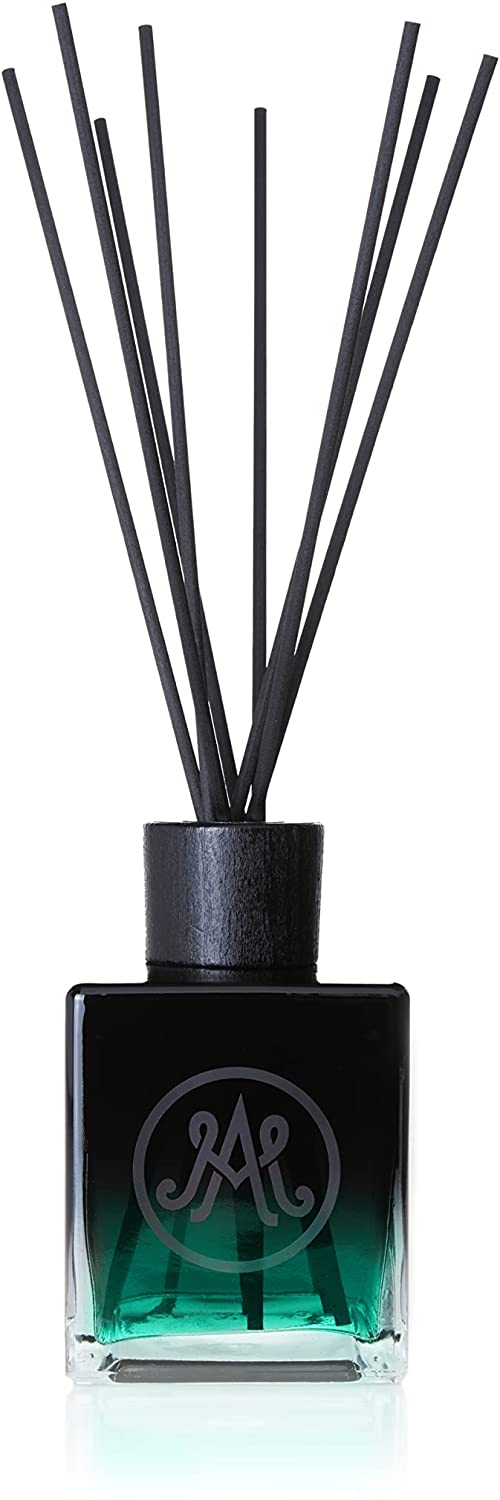 Amanda de Montal Armagnac Enchanté Diffuser - Notes of Fern, Pine Cone, Moss, & Armagnac - 500 ML