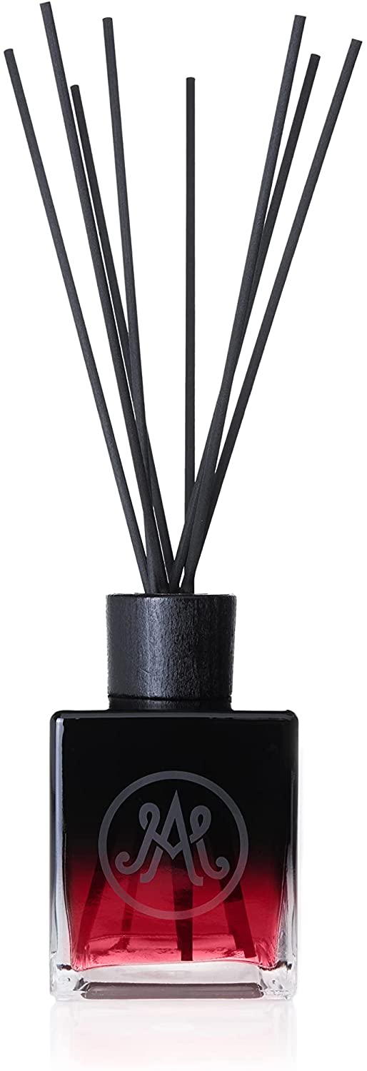 Amanda de Montal Fructus Vasconia Diffuser - Notes of Fig, Warm Grass, & Fig Milk - 500 ML