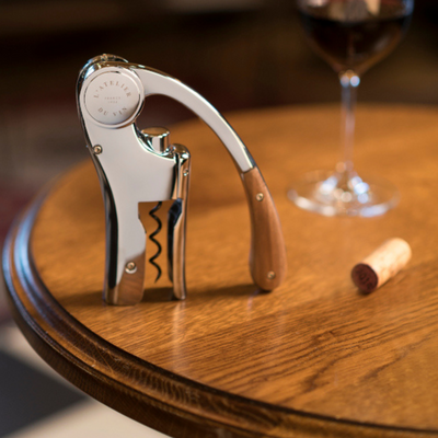 L'Atelier du Vin Oeno Motion Wood vertical level corkscrew comfortable grip spare spiral integrated foil cutter