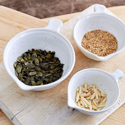 Casafina Fattoria Collection Stoneware Ceramic Set 3 Measuring Cups, White