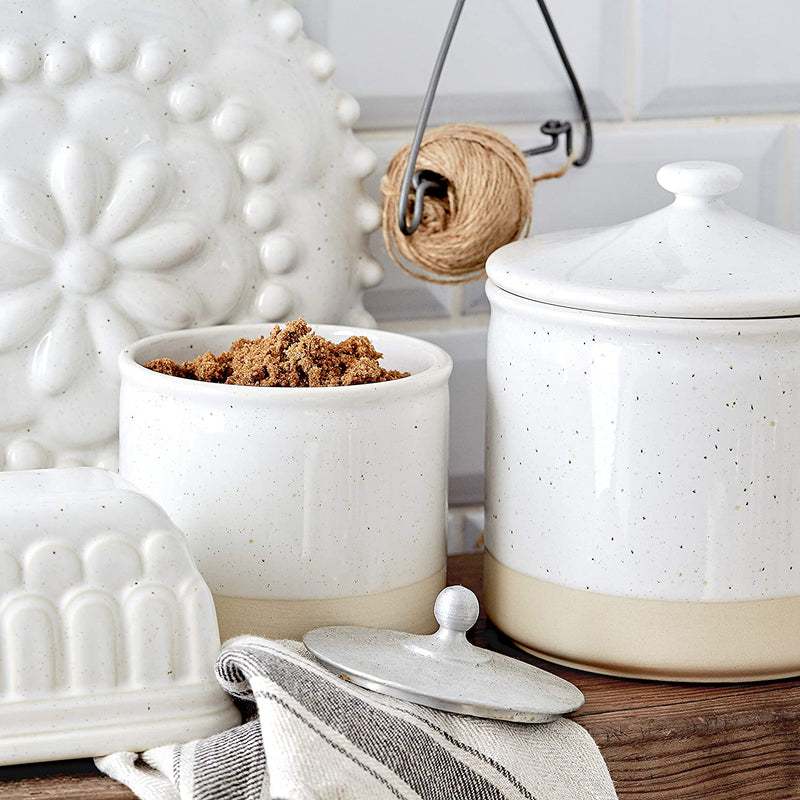 Casafina Fattoria Collection Stoneware Ceramic Medium Canister 49 oz, White
