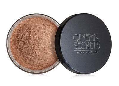 CINEMA SECRETS Ultralucent Illuminating Powder, Candlelight