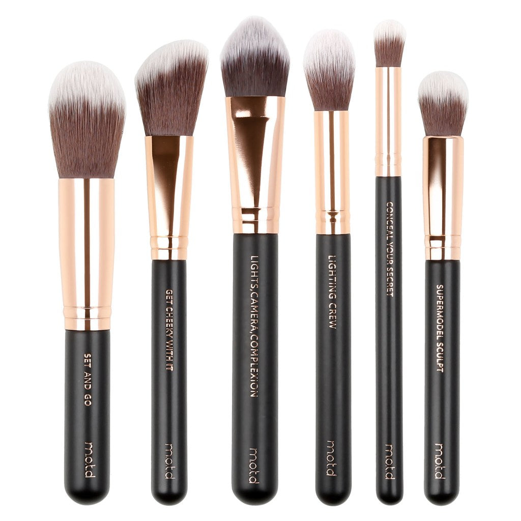 Pretty Motd File MOTD Pretty Perfect Essential Face Makeup Brush Set – Alrossa
